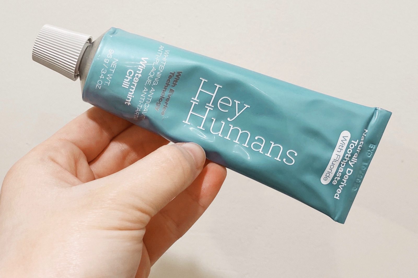 The BEST Zero Waste Toothpaste in 2021 - strollingthroughlife.com
